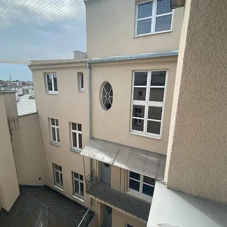 Dobra Noc Przy Wawelu 2 Bedrooms Apartment Krakow